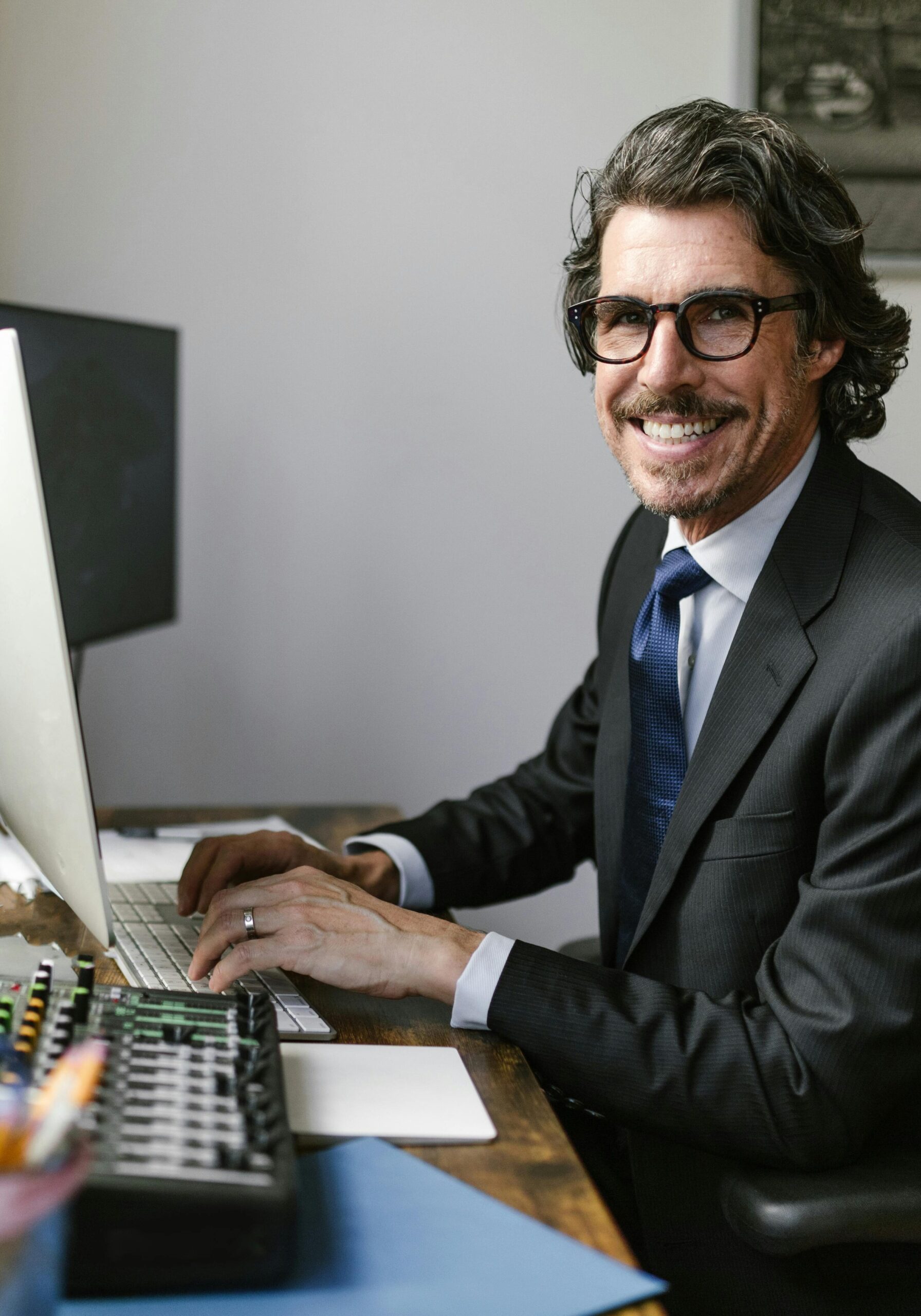 How to Choose the Best Compliance Software Platform and Vendor